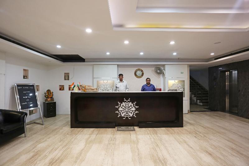 Hotel Alpine Tree New Delhi Ngoại thất bức ảnh